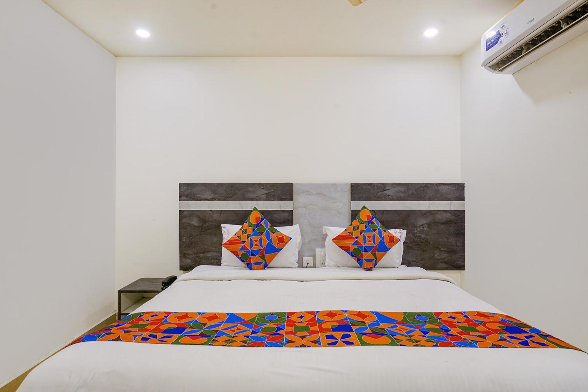 Fabhotel Ambika Elite Buckinghampet Esterno foto