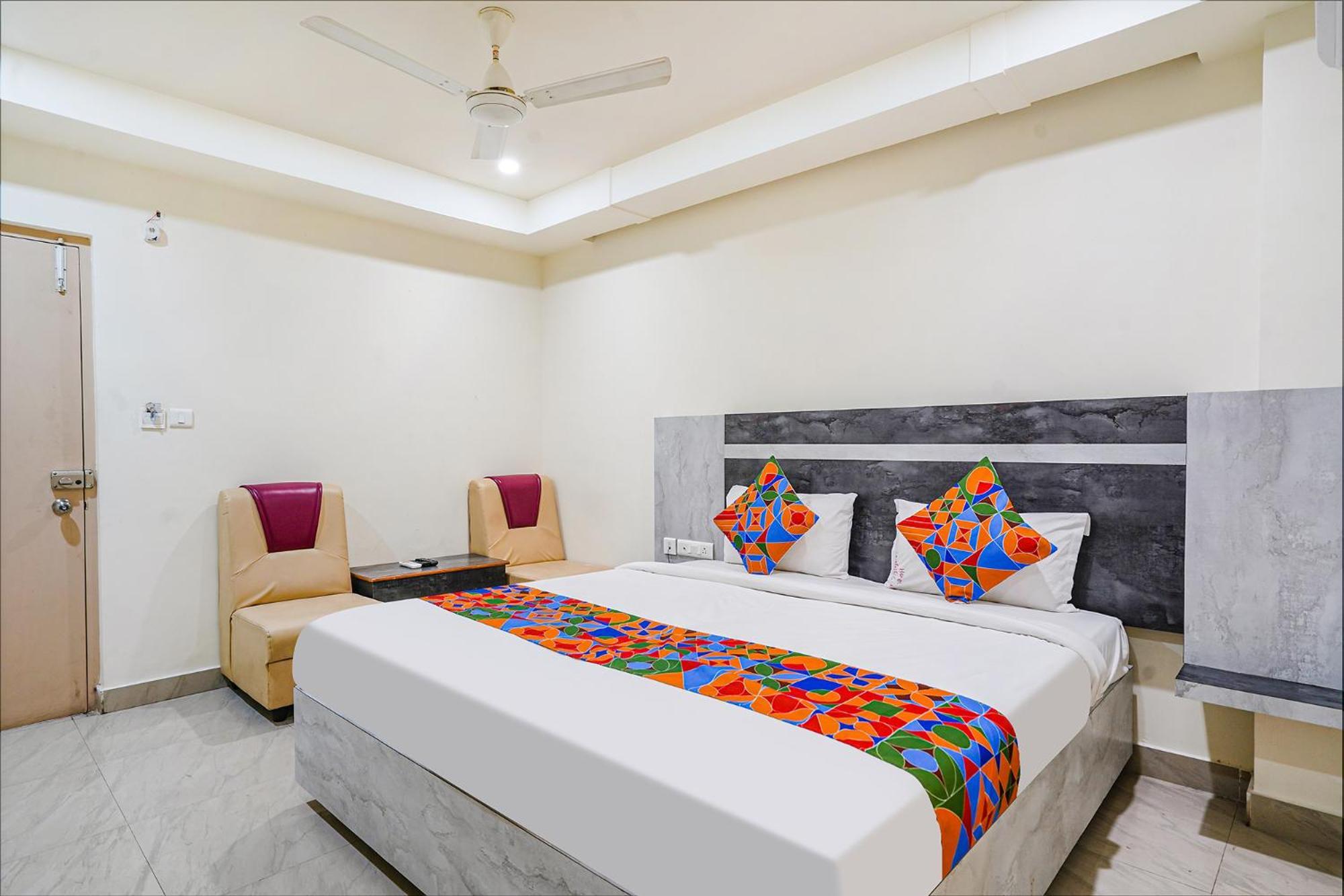 Fabhotel Ambika Elite Buckinghampet Esterno foto